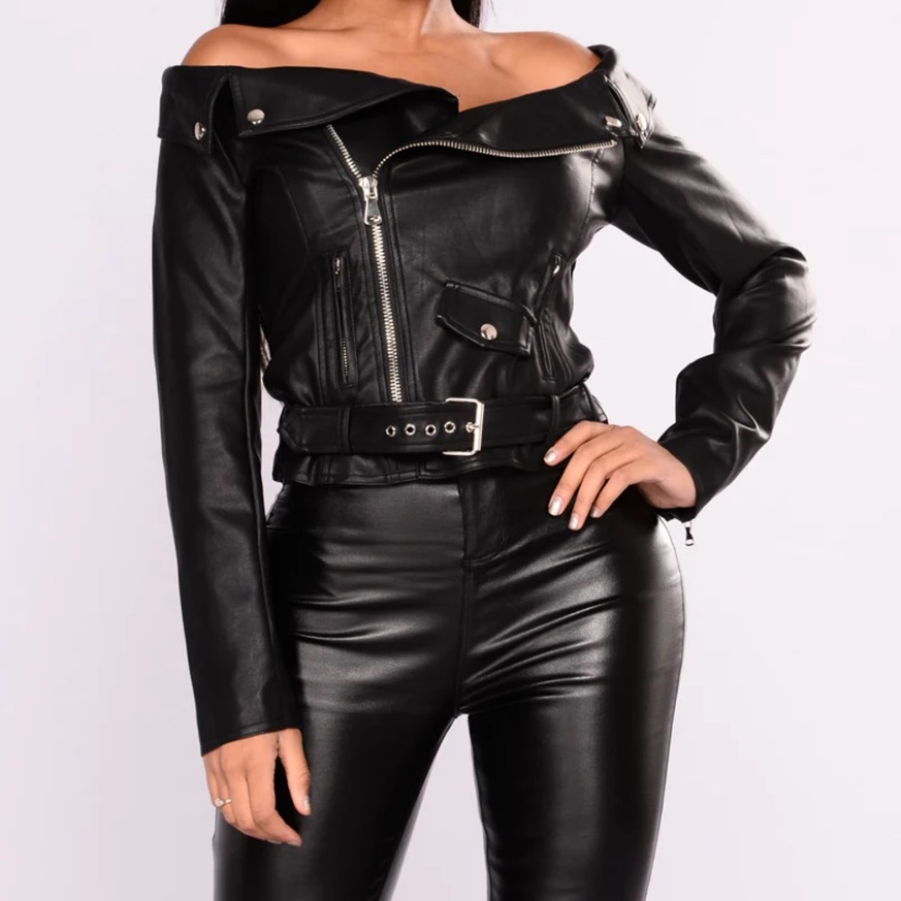 Off the shoulder faux leather Moto jacket